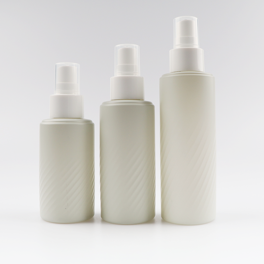 New PET plastic bottle straight shoulder round bottle 100/120/150ml threaded PP pump head lotion bottle spray bottle